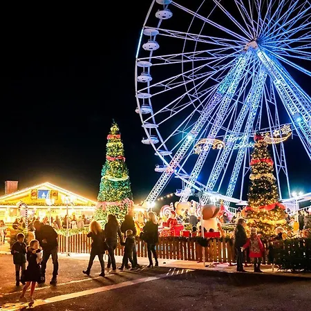 2 Pieces Avec Mezzanine, Terrasse, Piscine, A 5 Min - Fr-1-226a-192 * Saint-Raphael (Var)